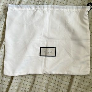 Gucci dust bag